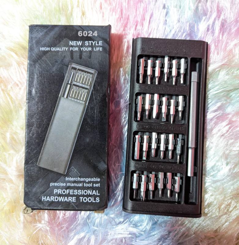 Professional 24-in-1 Precision Screwdriver Set Interchangeable Manual Tool Kit*